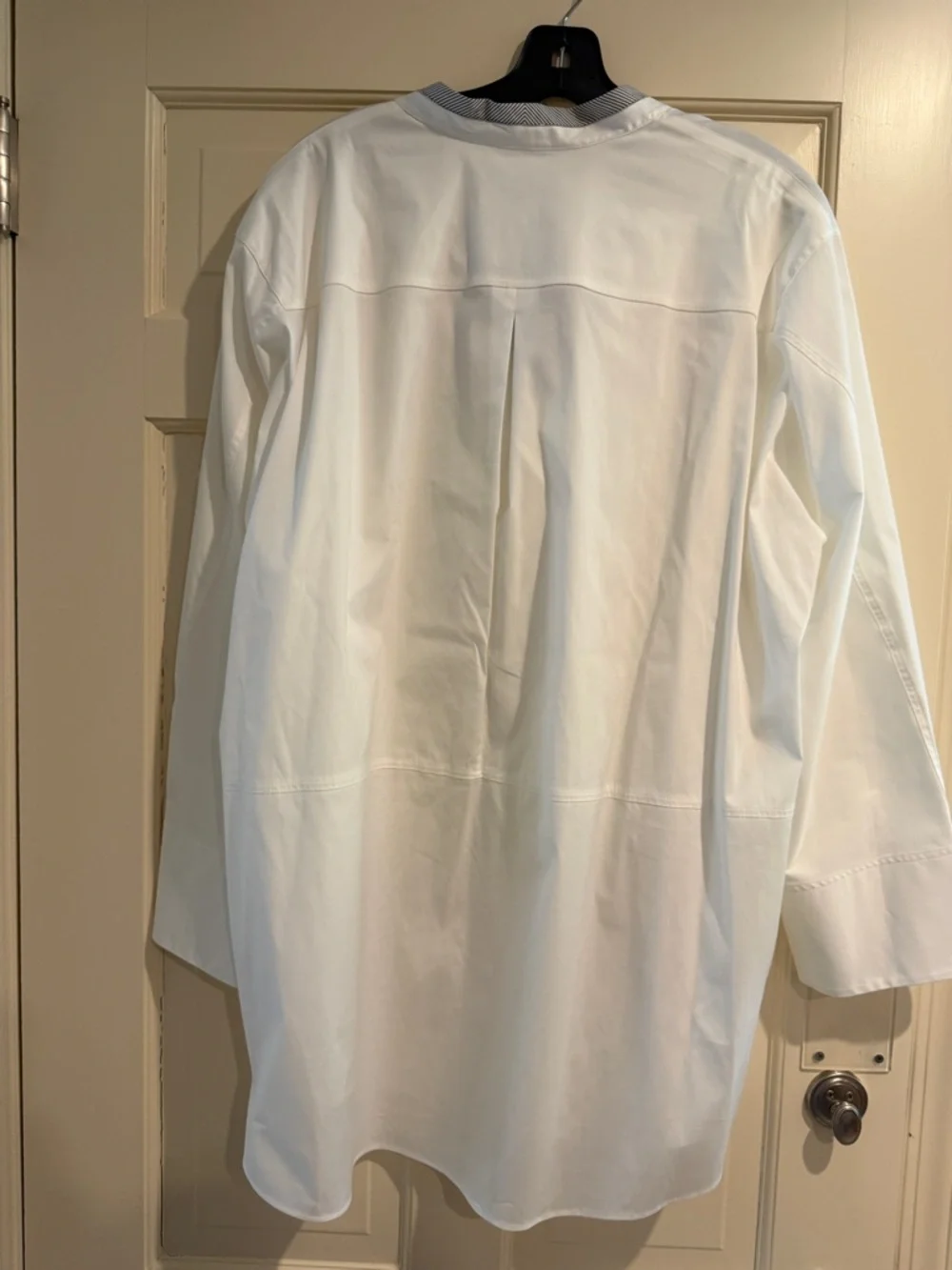 Lafayette 148 New York White Band-Collar Button Shirt - Picture 4 of 5